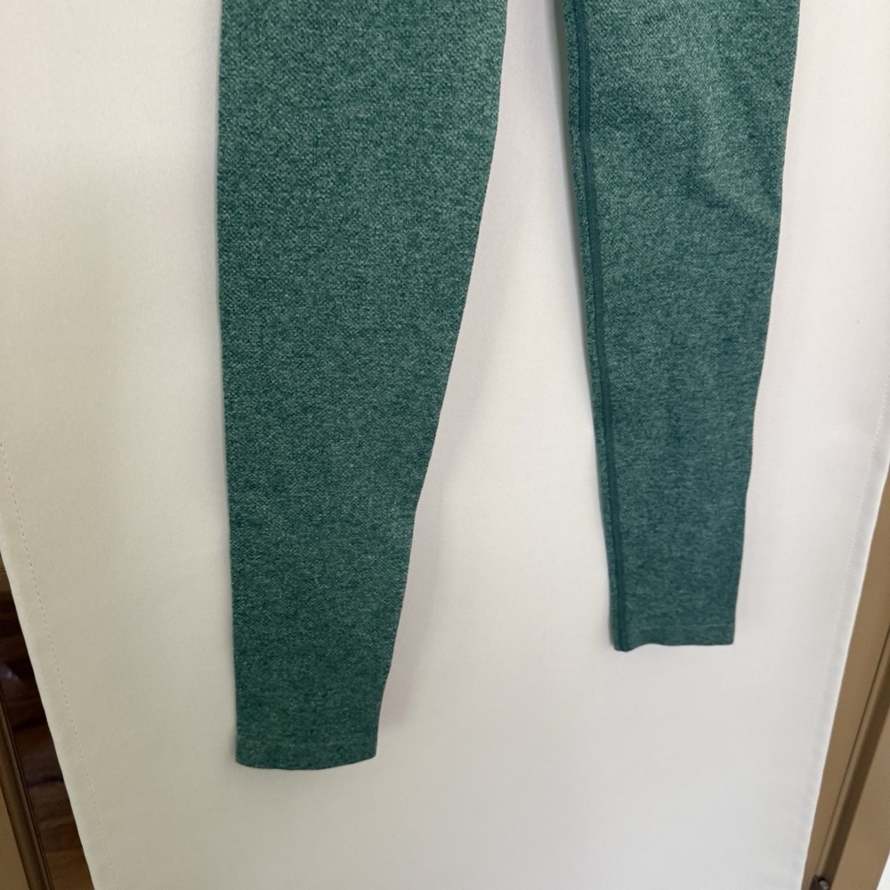 NVGTN Women's Small Green Athletic Work Out Gym Running Leggings Pants - Picture 3 of 9